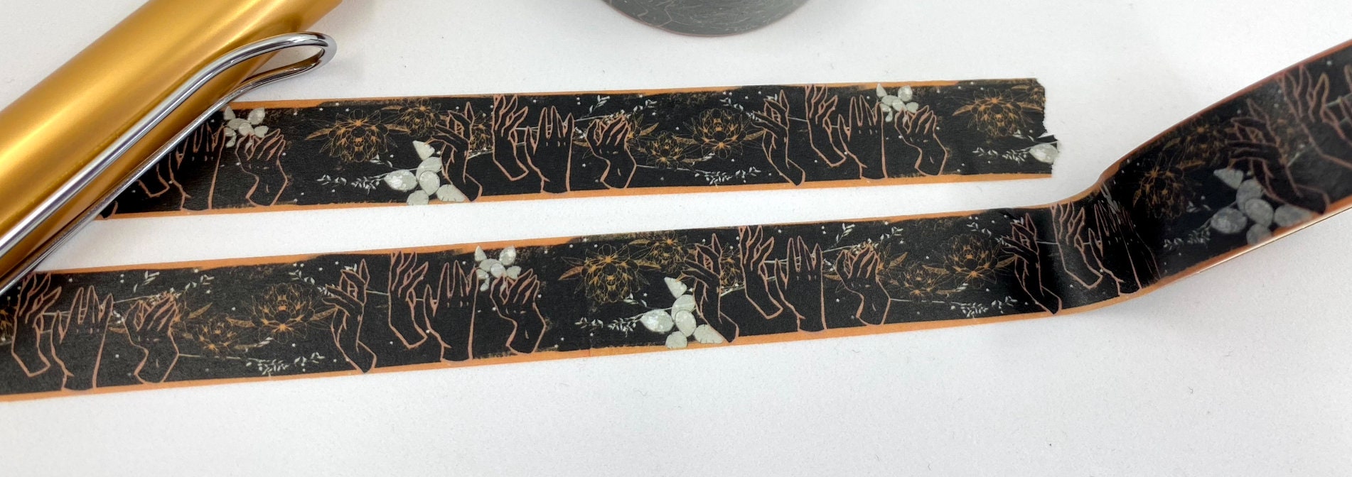 Orange Witch floral design floral black base colour 15mm