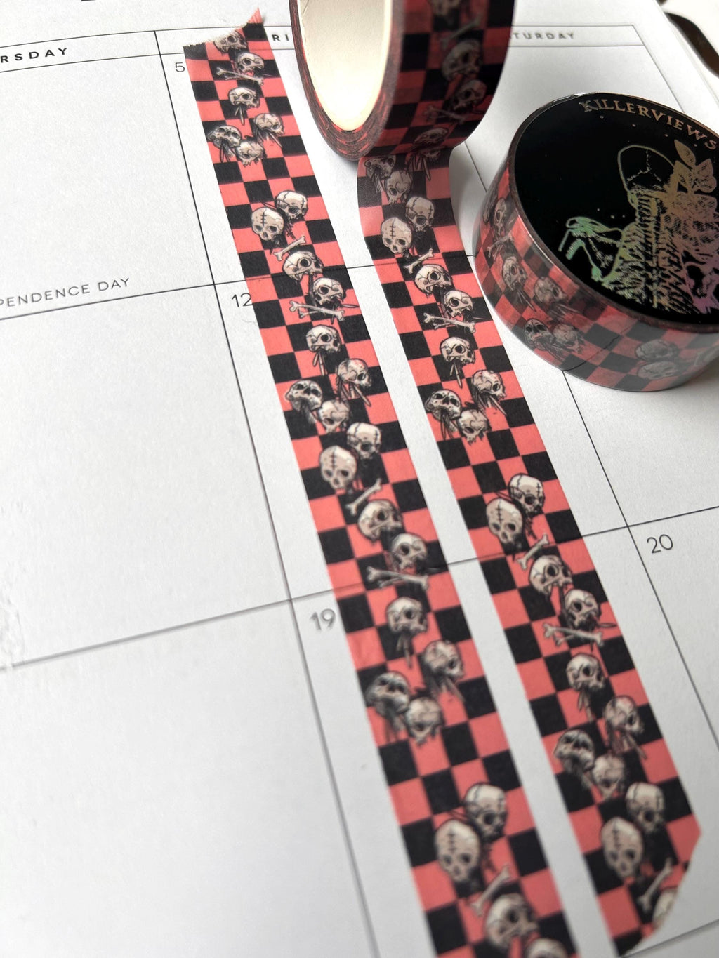 Checkboard skulls vertical design base colour 15mm