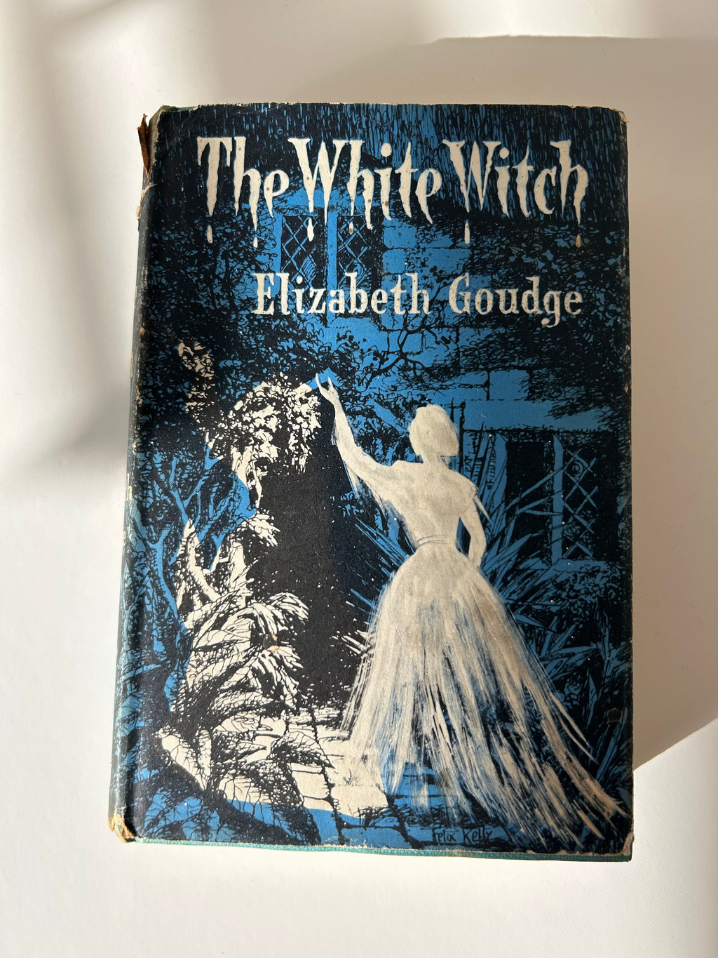 The White Witch – Elizabeth Goudge (Vintage Hardback)